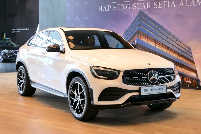 2022 Mercedes-Benz GLC 300e