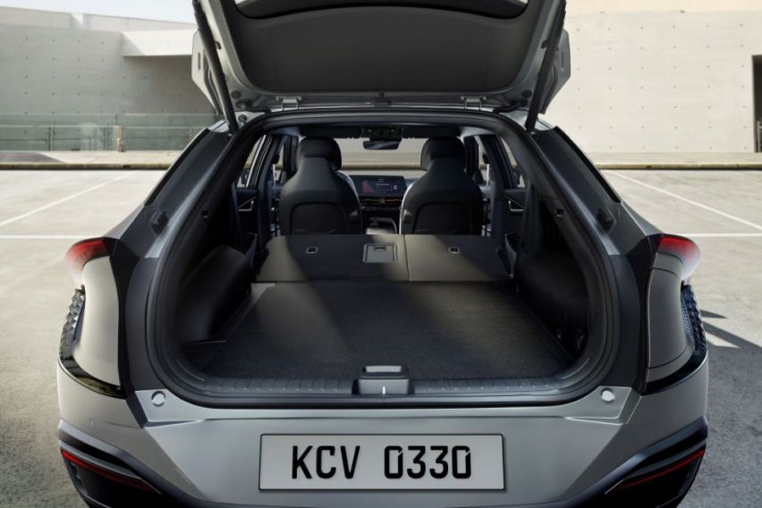 2022 Kia EV6 boot space