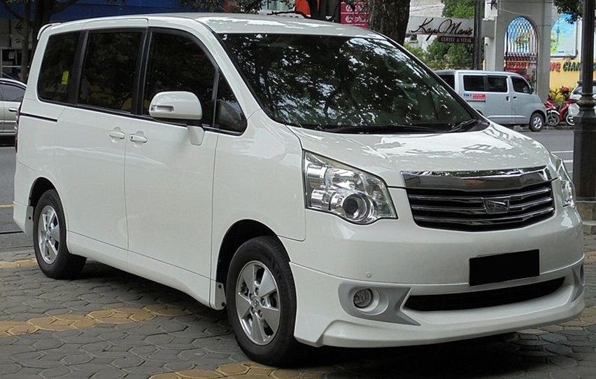 Toyota Nav1