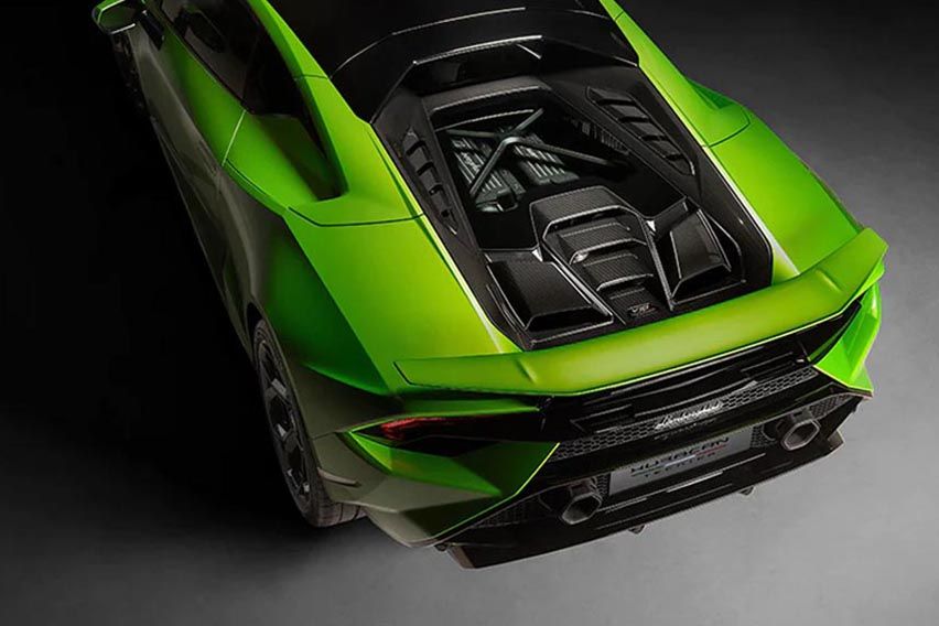 Lamborghini Huracan Tecnica engine