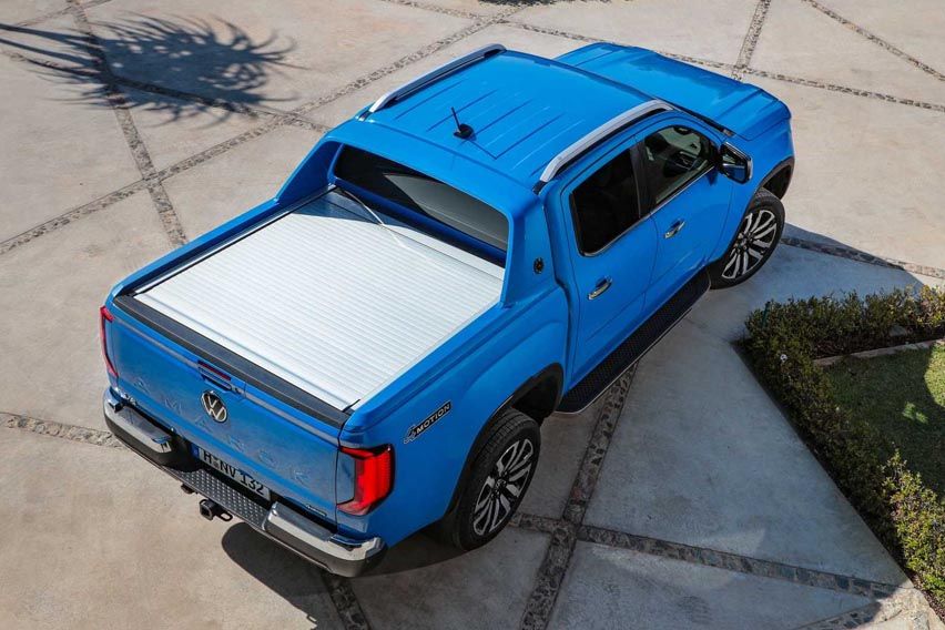  2nd gen VW Amarok pickup cargo