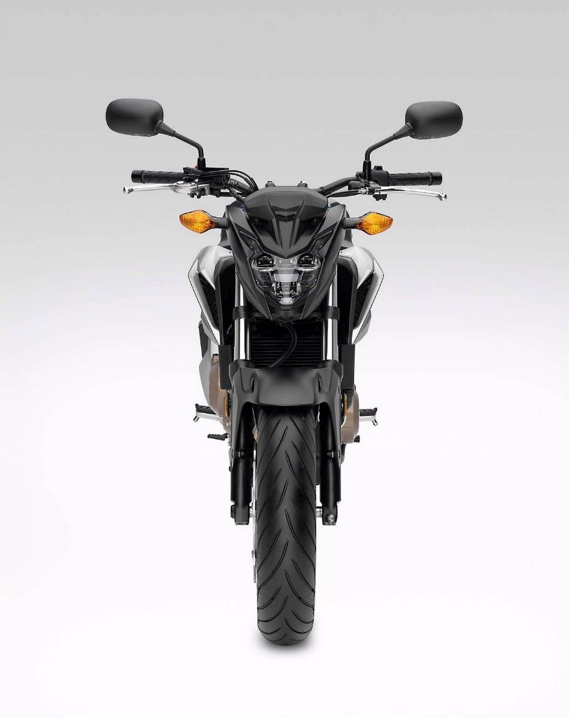 Honda ra mắt xe máy CB500F tại triển lãm International Motor Expo 2015