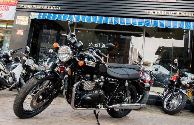 Triumph Bonneville T100 2016 về đến Việt Nam