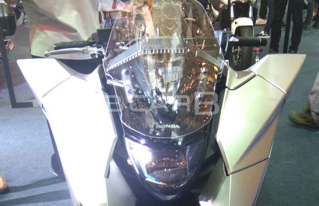 Honda NM4 ปรากฏตัวในงาน Bangkok Motorbike Festival 2016 พร้อมราคา 529,000 บาท