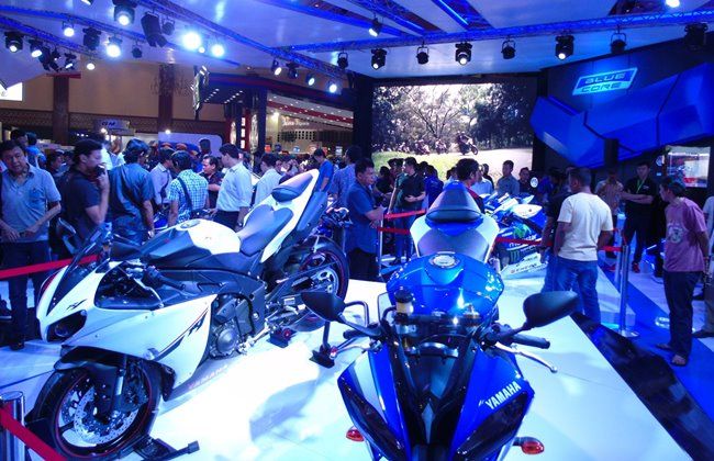 Yamaha Pede Dengan Blue Core dan VVA di IMOS 2016