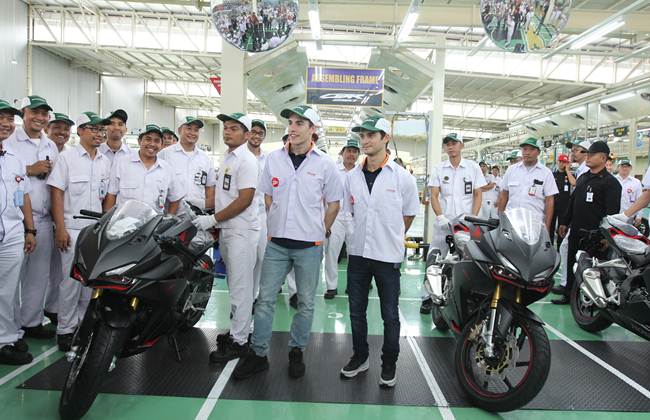 Marquez dan Pedrosa Kunjungi Pabrik Honda CBR250RR di Karawang