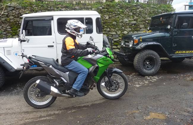 Uji Ketangguhan Kawasaki Versys-X250 di Kaki Bromo