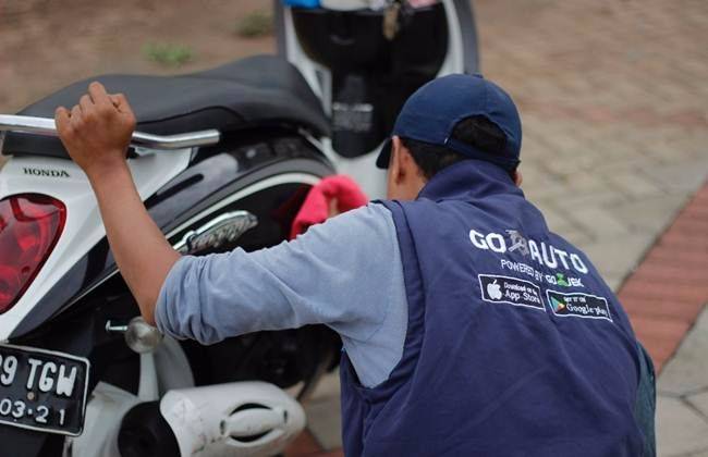 Go-Auto: Cuci Motor Panggilan Rp 20 Ribu