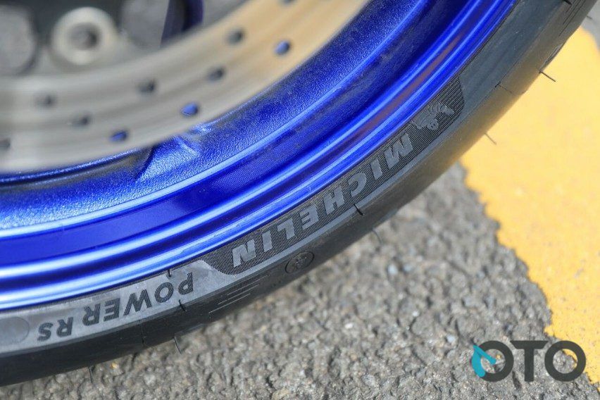 Michelin Power RS,  Ban Perkasa!