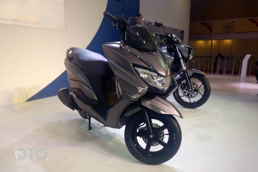 Suzuki Burgman Street Rival Yamaha Lexi Diluncurkan