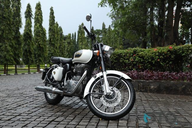 Royal Enfield Classic 350, Irit Sampai 30 Kpl Royal Enfield Classic 350, Irit Sampai 30 Kpl