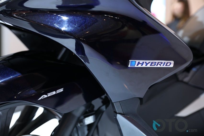 IIMS 2018: Spesifikasi Lengkap Honda PCX Hybrid Buatan Indonesia!