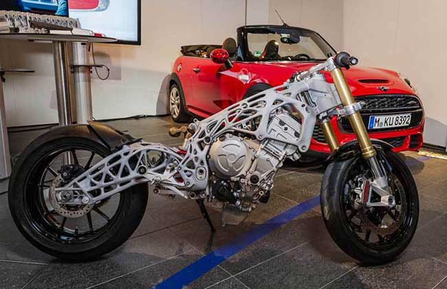 BMW reveals its 3D printed S1000RR Frame