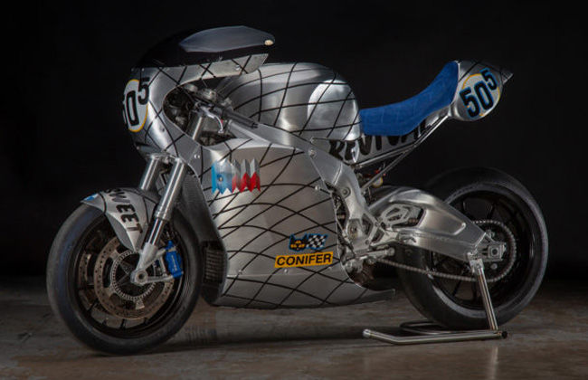 Mighty BMW S100RR gets impressive vintage styling