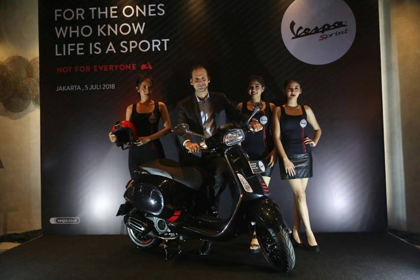 Vespa Sprint Carbon Dijual Rp 42,5 Juta, Apa Istimewanya?