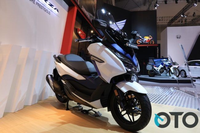 IMOS 2018: Harga Honda Forza Resmi Dirilis, Rp 76,5 Juta IMOS 2018: Harga Honda Forza Resmi Dirilis, Rp 76,5 Juta