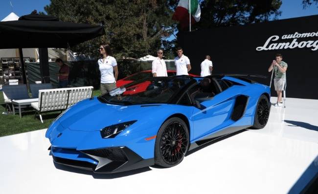 Lamborghini Aventador LP750-4 SV Roadster officially unveiled