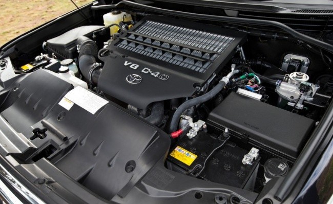 2015-toyota-landcruiser-05-850x520