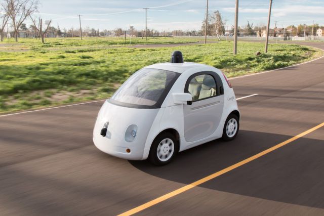 Hệ thống lái xe tự động của google và những điều bạn nên biết