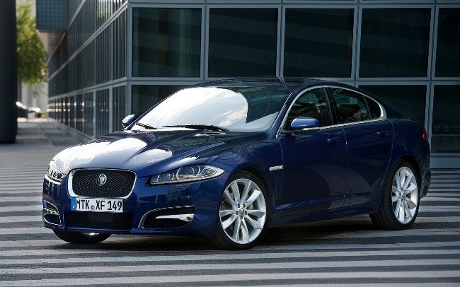 Blue-Jaguar-XF-Wallpapers