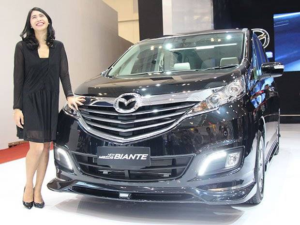 Mazda Biante Edisi Terbatas Dipamerkan di GIIAS 2015