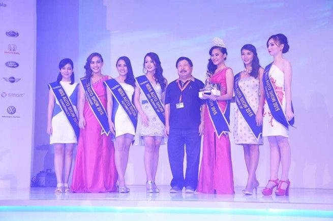 Airin Aisha (Daihatsu) memenangkan kontes bergelar "Miss Auto Show 2015" yang diselenggarakan di  GIIAS 2015
