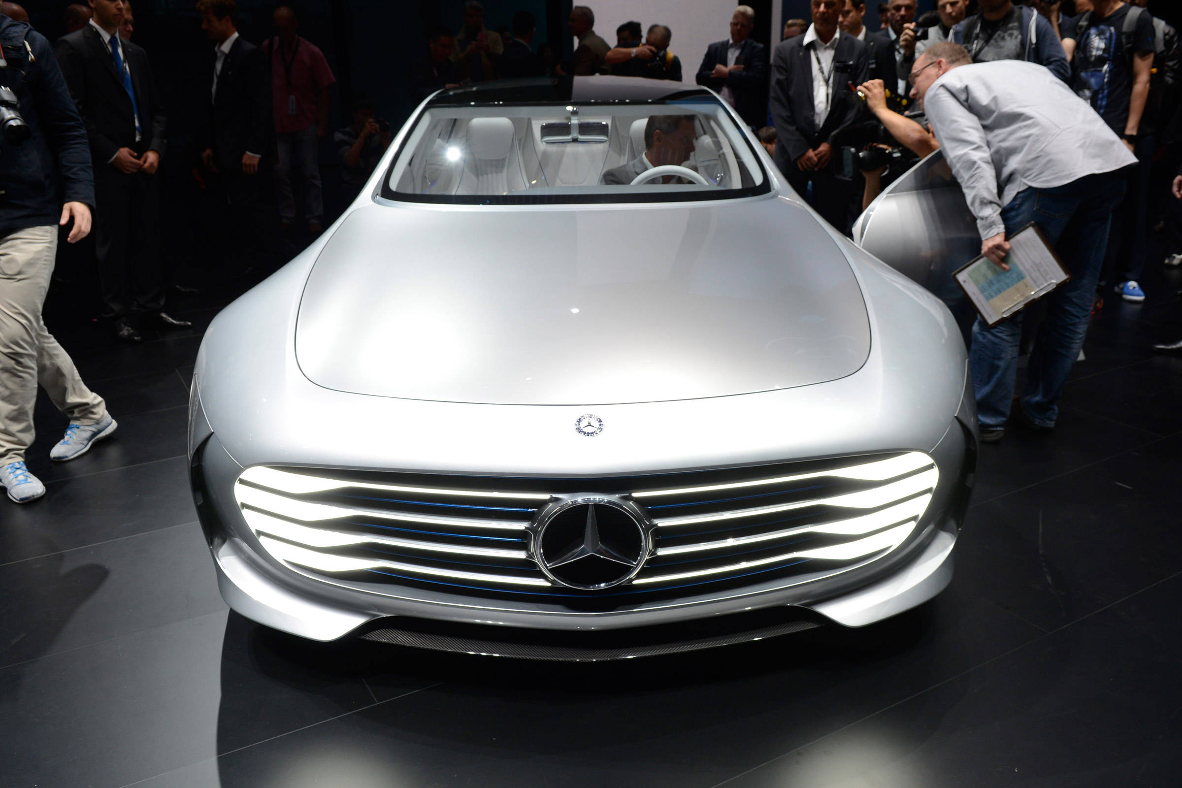 2015 Frankfurt Motor Show: Mercedes Unveils IAA Concept