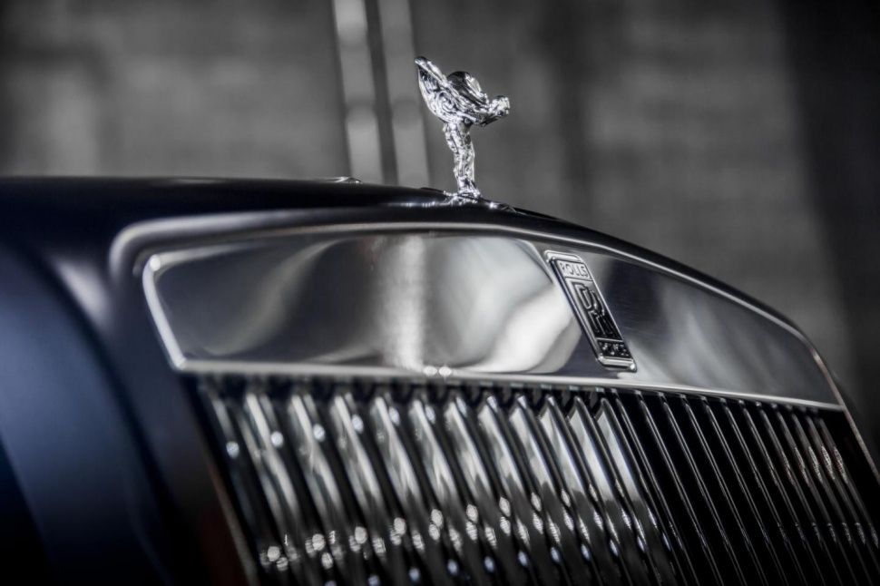 Rolls Royce Cullinan SUV cạnh tranh với Bentayga sẽ trình làng vào năm 2018