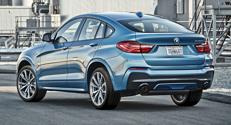 2017-BMW-X4-M40i-4