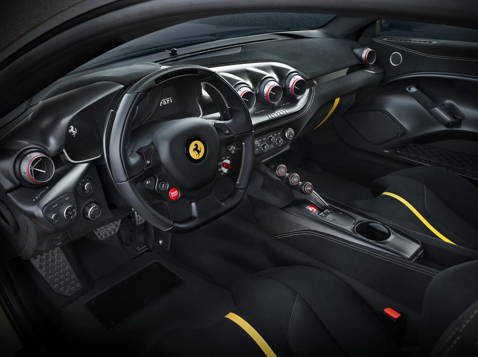 Ferrari_F12tdf_2