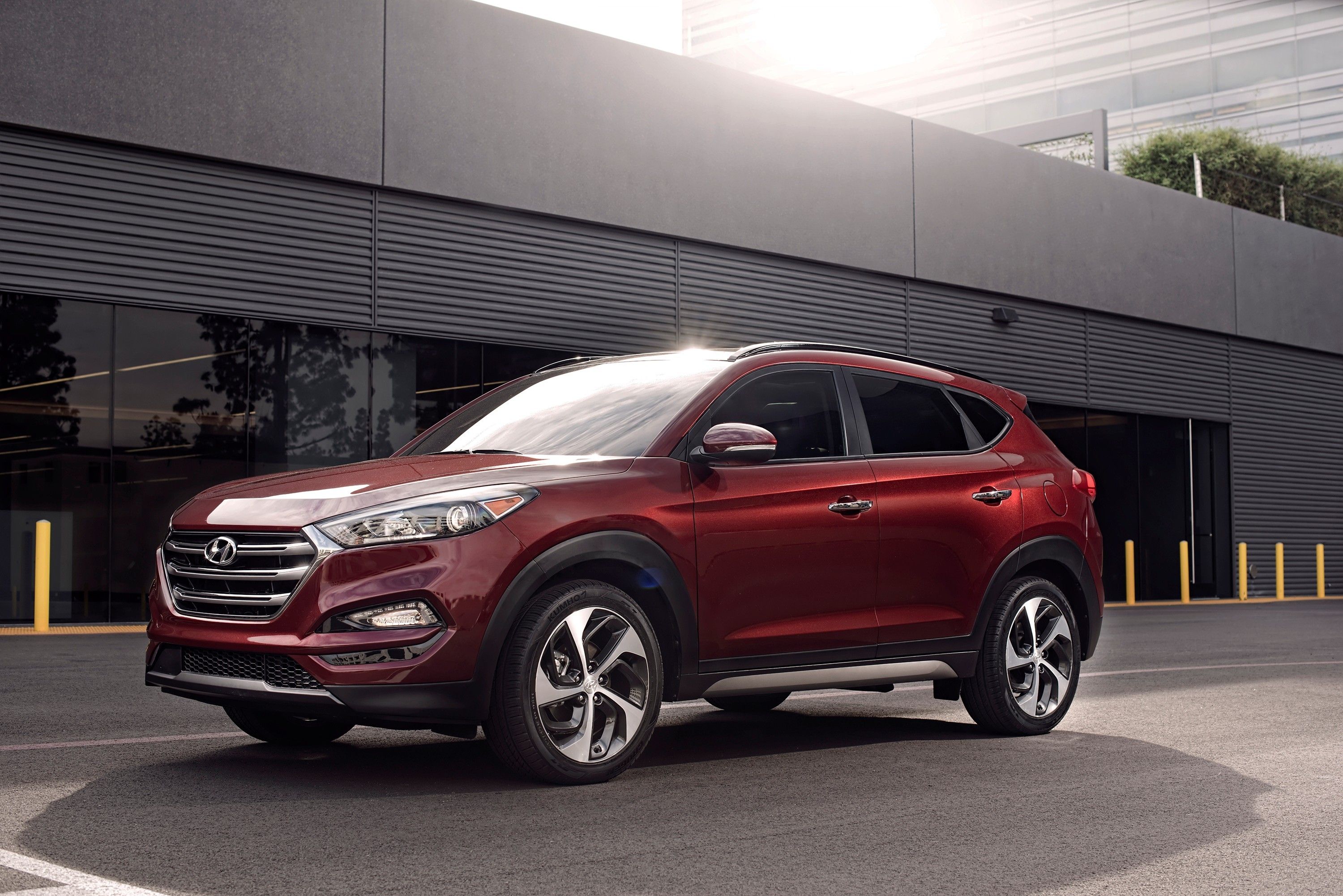 2025 Hyundai Tucson debuts with new look, revised interior - Driven Car  Guide
