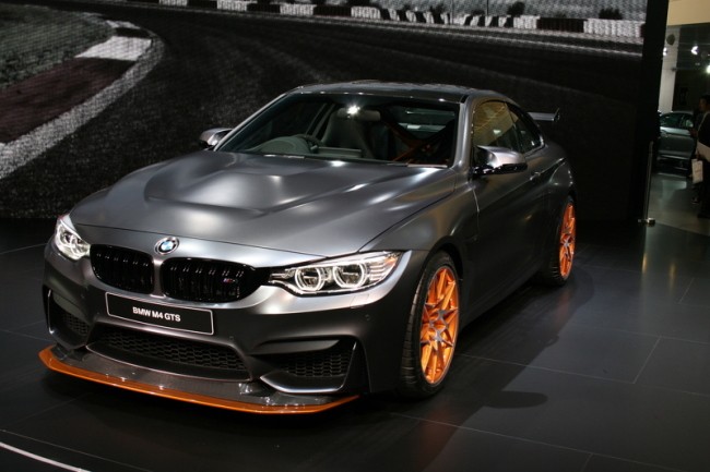 2015/10/wcf-bmw-m4-gts-arrives-in-tokyo-bmw-m4-gts.jpg