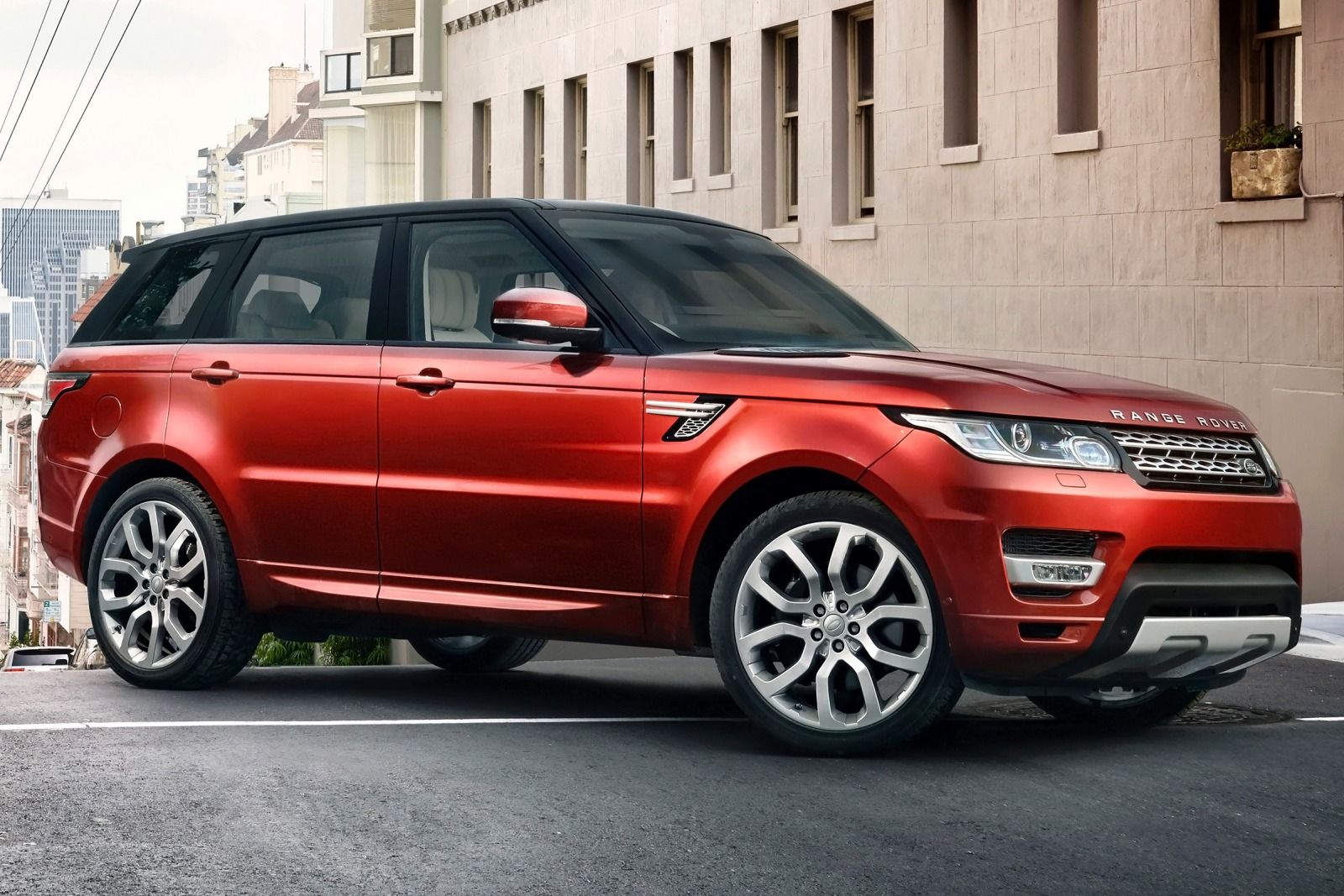 2015_Land_Rover_Range_Rover_Sport_SE_4dr_SUV_4WD_30L_6cyl_SC_8A_3914178
