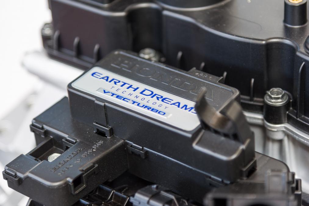 64371_all_new_vtec_turbo_engines_set_for_next_generation_2017_civic_0_0