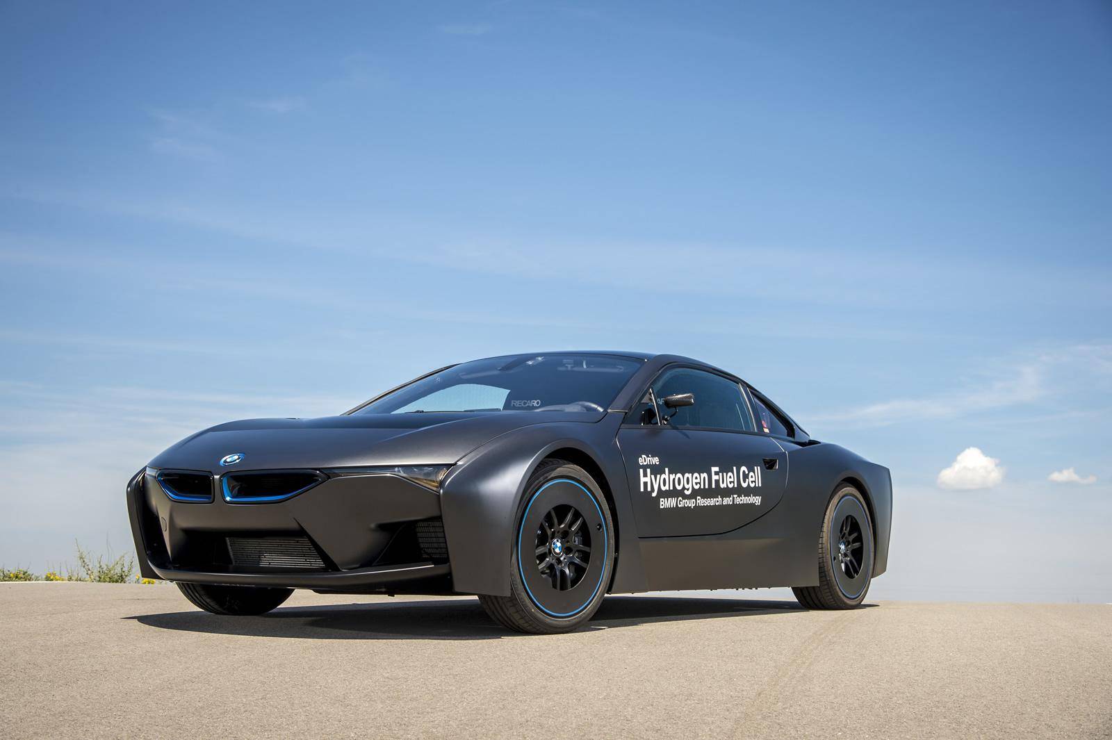 BMW พัฒนาระบบใหม่ Hydrogen เพิ่มระยะทางวิ่งให้รถ Fuel cell 