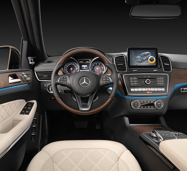 02_mercedes_benz_gls_03