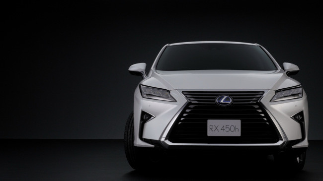 2015/11/Lexus_RX_1.jpg