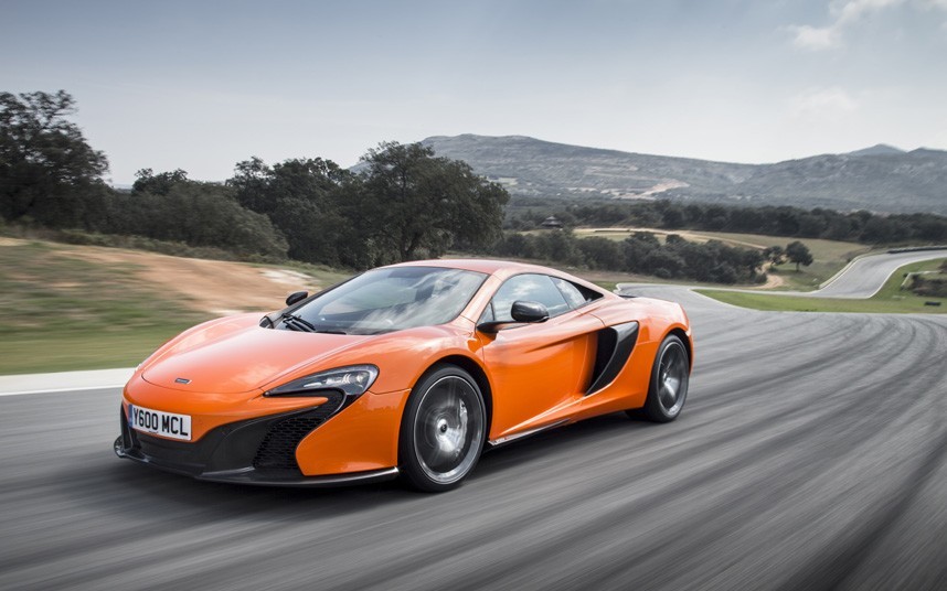 650S-orange-track-_2870140k