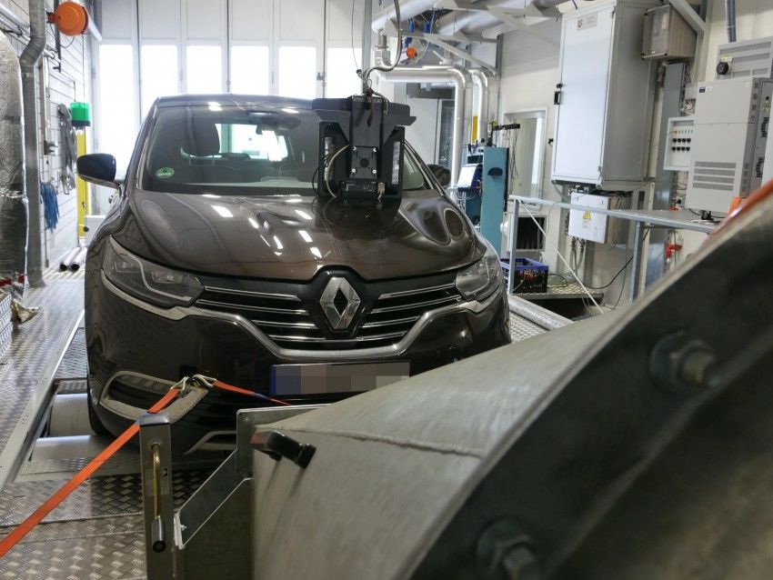 Renault Disputes DUH Allegations of Espace's Excess Emissions 