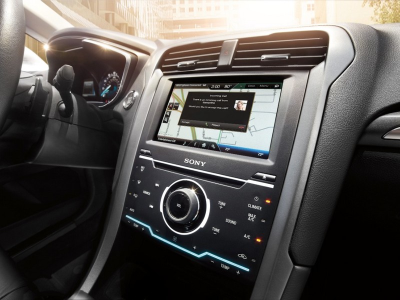 Siri Eyes Free in ford