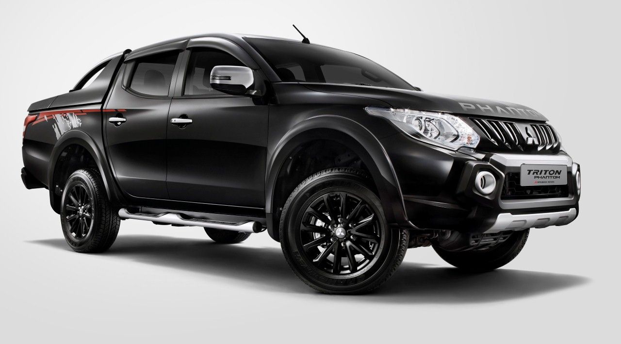 Mitsubishi Triton Phantom Front