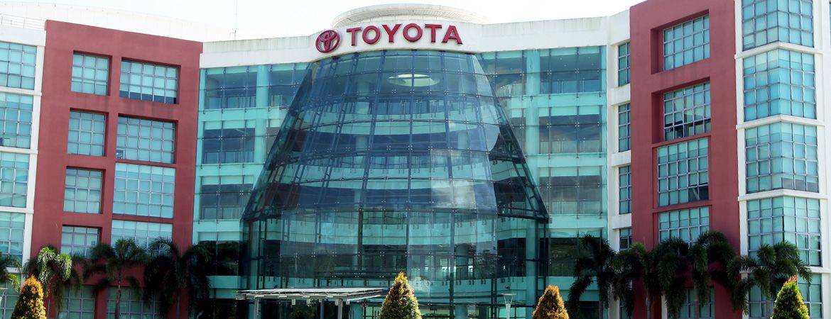 UMW Toyota Motors sold 96,000 units in 2015