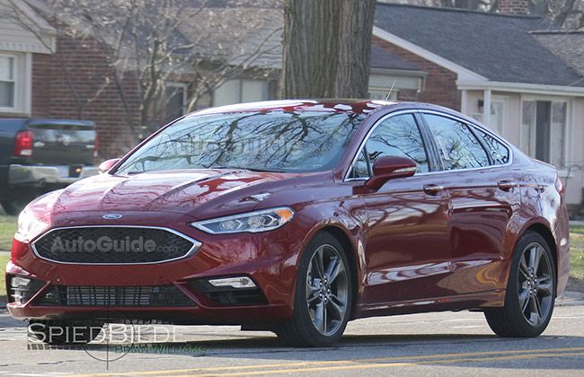 Ford Fusion 2017 hé lộ phiên bản cải tiến trước khi ra mắt chính thức
