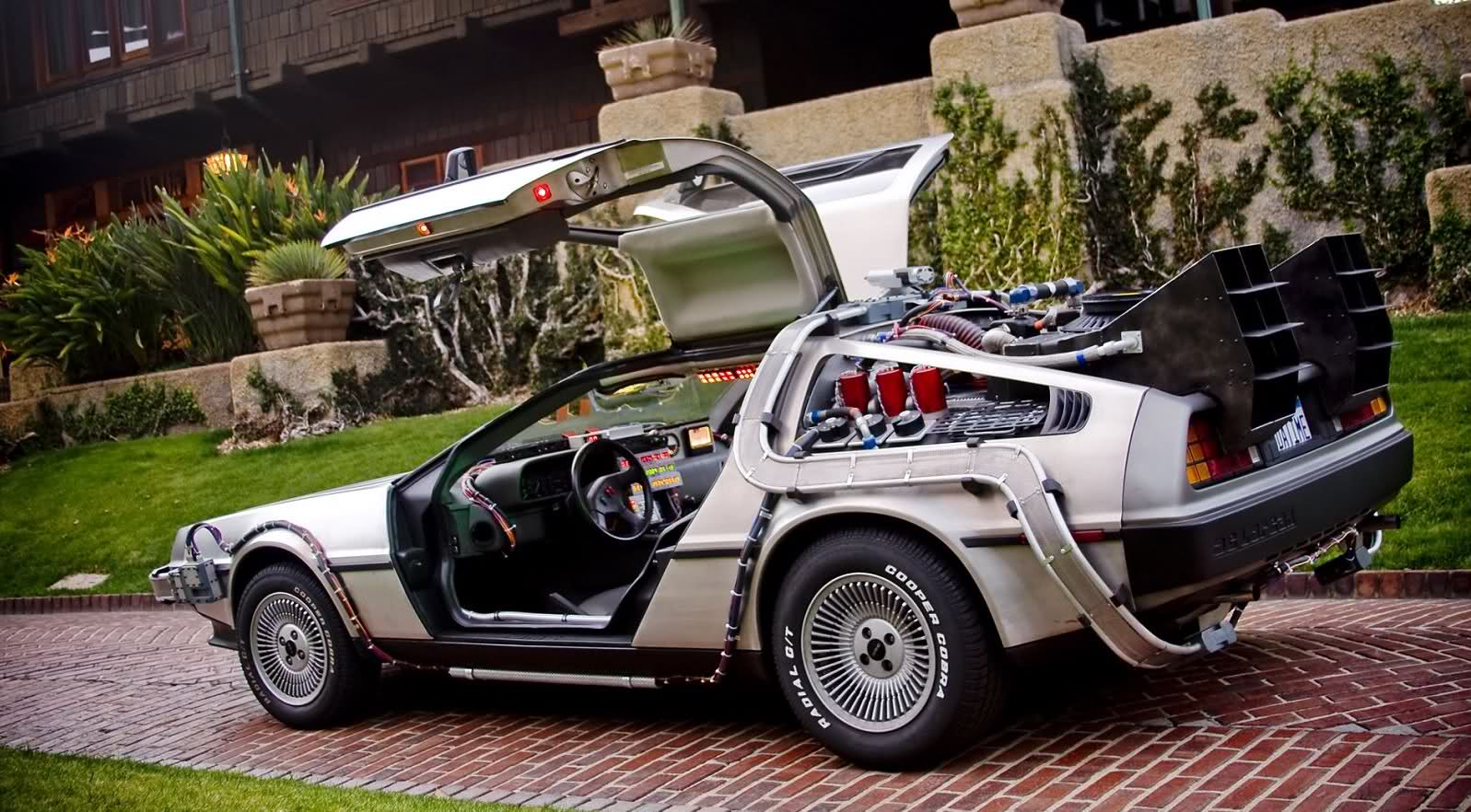 Back to the Future Car Delorean DM-12