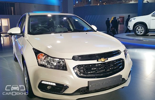 Chevrolet Cruze and Spin Displayed at Delhi Auto Expo 2016