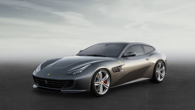 Ferrari GTC 4 Lusso, the New Family SuperCar coming into existence