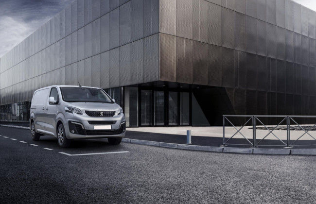  Is the New Peugeot Expert A Practical Version of Traveller i-Lab Concept? 