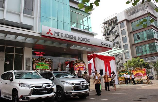 Mitsubishi Resmikan Dealer 1S Di Kelapa Gading