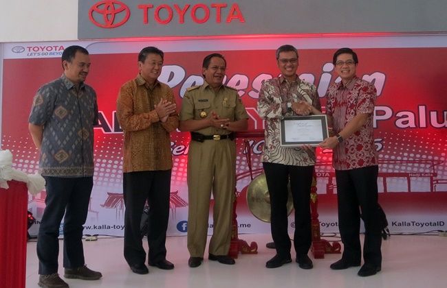 Toyota Resmikan Outlet Hadji Kalla Palu II berkonsep VSPBP