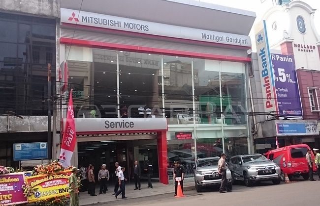 Mitsubishi Buka Dealer Mobil Penumpang ke-4 di Bandung
